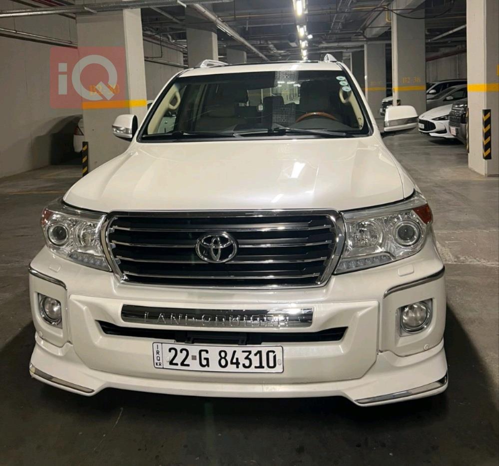 تويوتا لاندكروزر